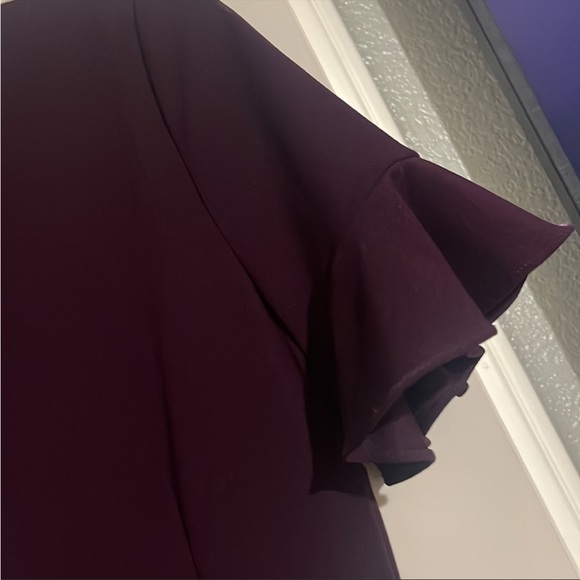 Calvin Klein Short Flutter Sleeve Exposed Zipper Sheath Dress plum purple - Picture 6 of 7